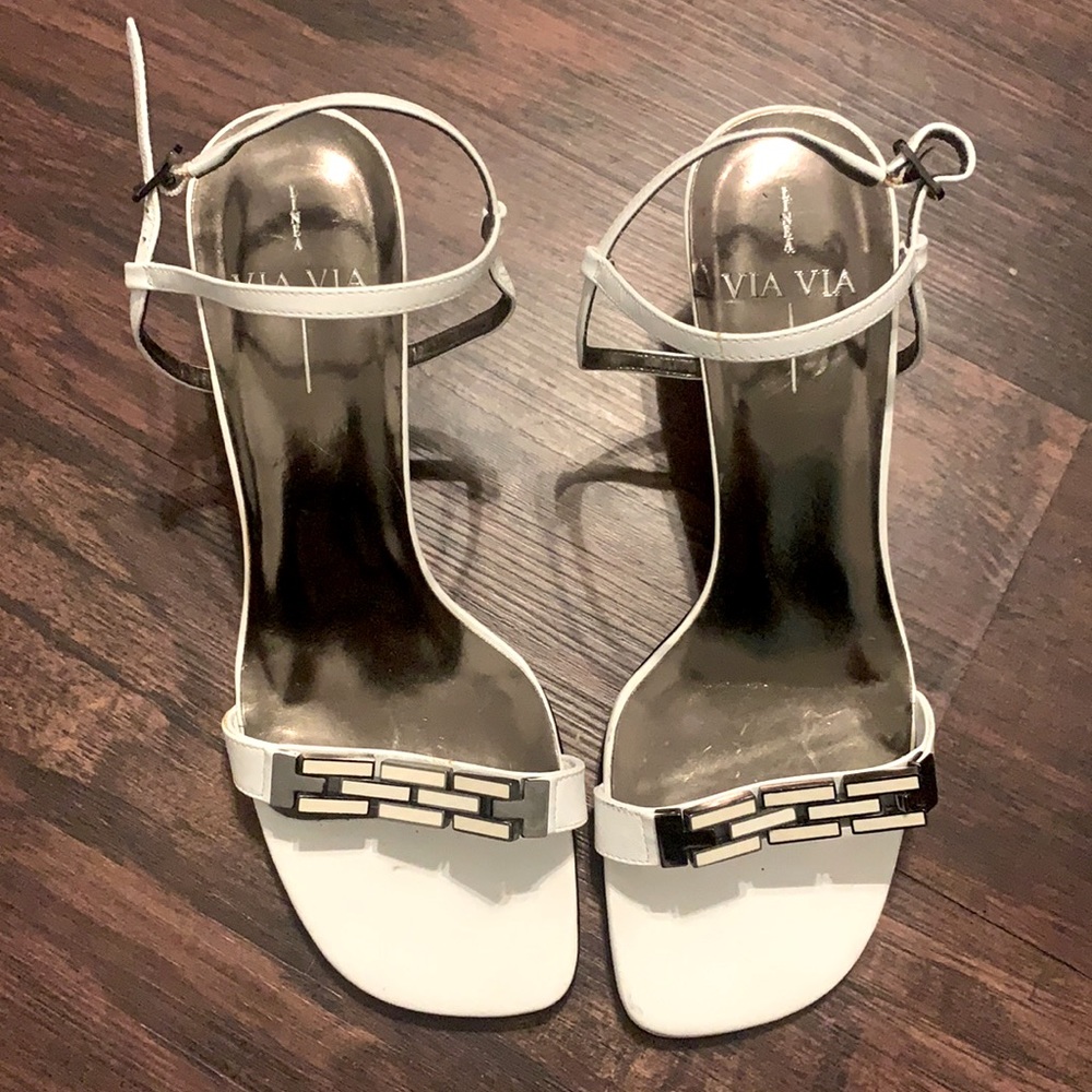 Linea VIA VIA Heeled Sandals Size 8m